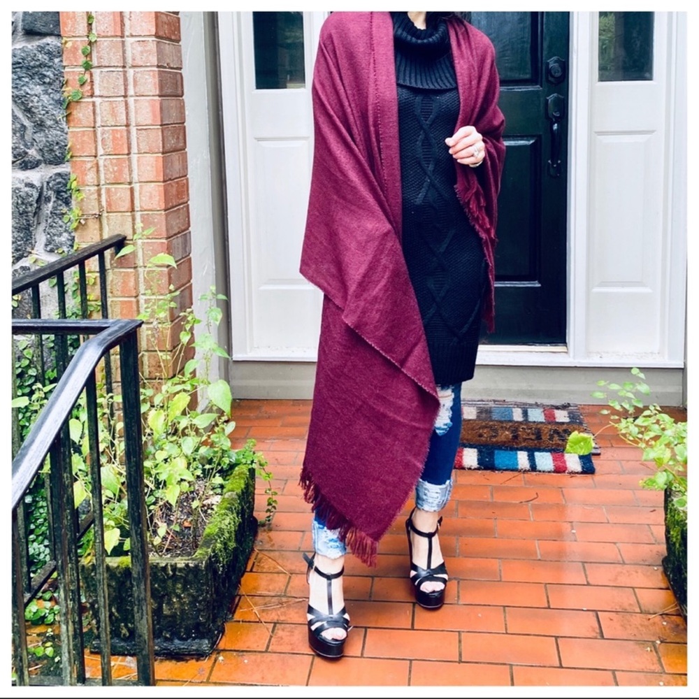 CASHMERE WINE FRINGE SCARF/SHAWL OVERSIZED - Picture 2 of 5